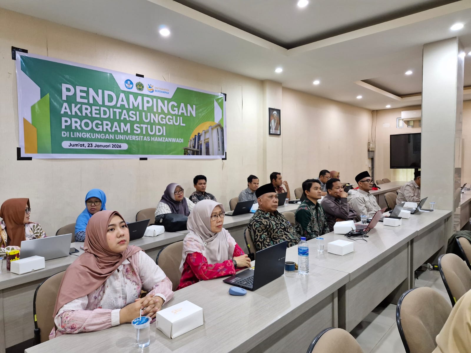 Sinergi Menuju Akreditasi Unggul, FK Hamzanwadi Hadiri Rapat Pendampingan Prodi